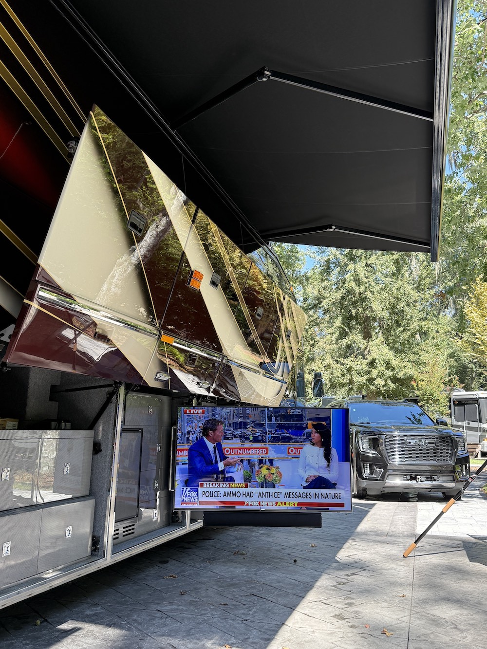 2016 Prevost Liberty H3-45 For Sale