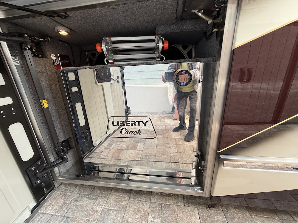 2016 Prevost Liberty H3-45 For Sale