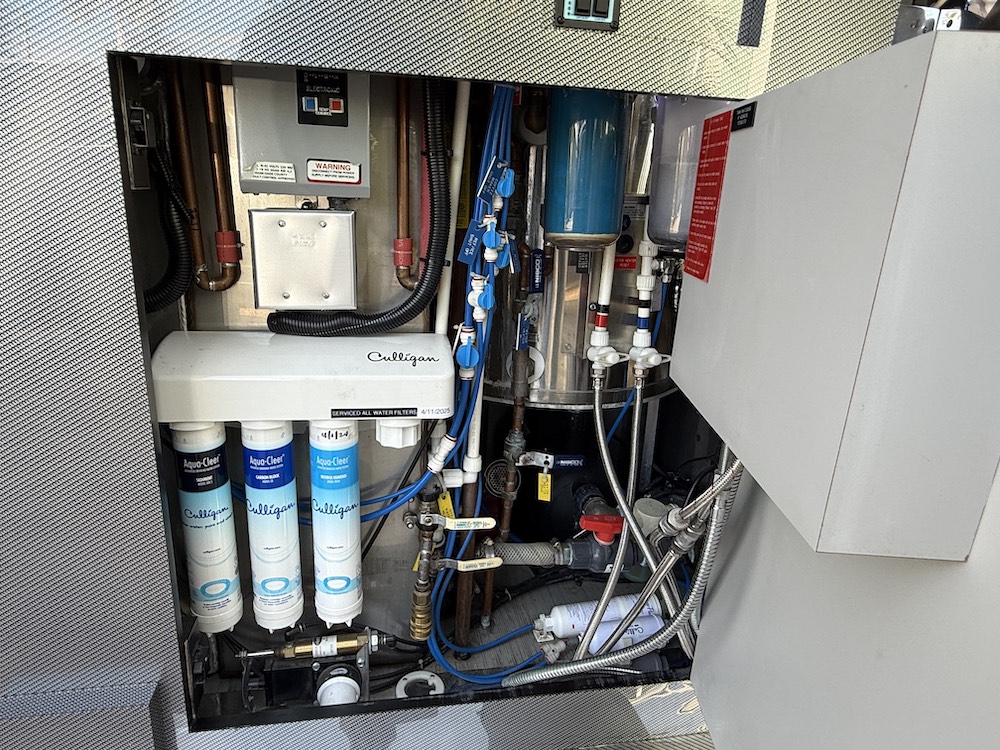 2016 Prevost Liberty H3-45 For Sale