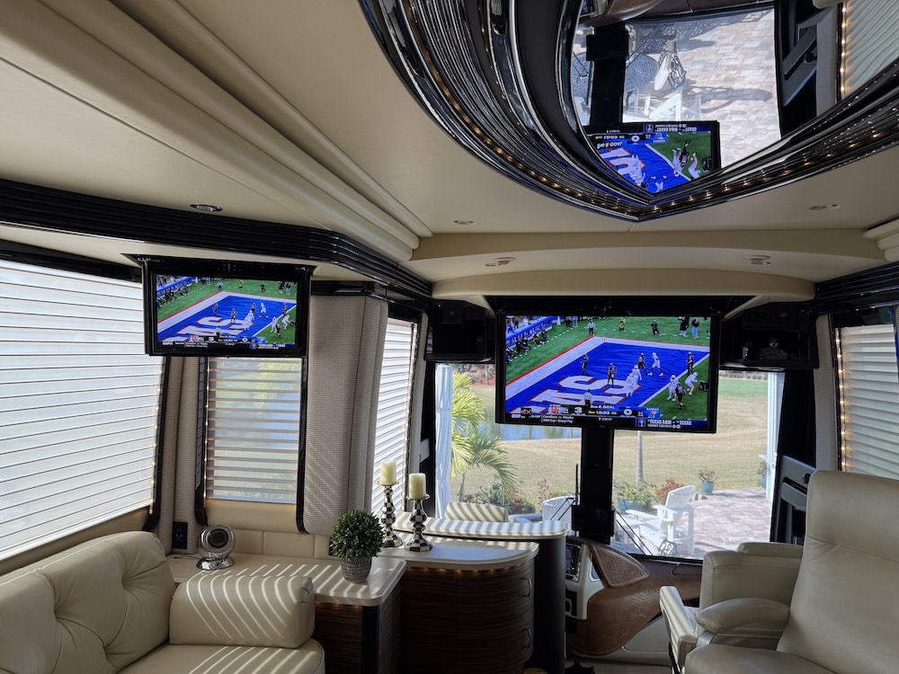 2016 Prevost Liberty H3-45 For Sale