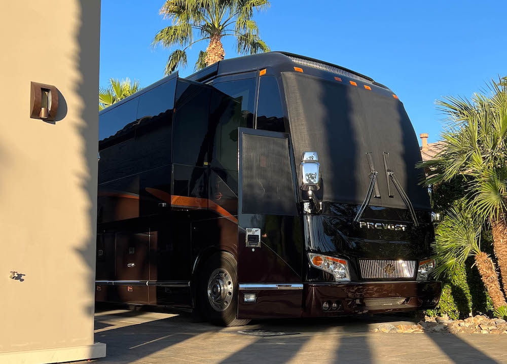 2016 Prevost Marathon H3-45 For Sale