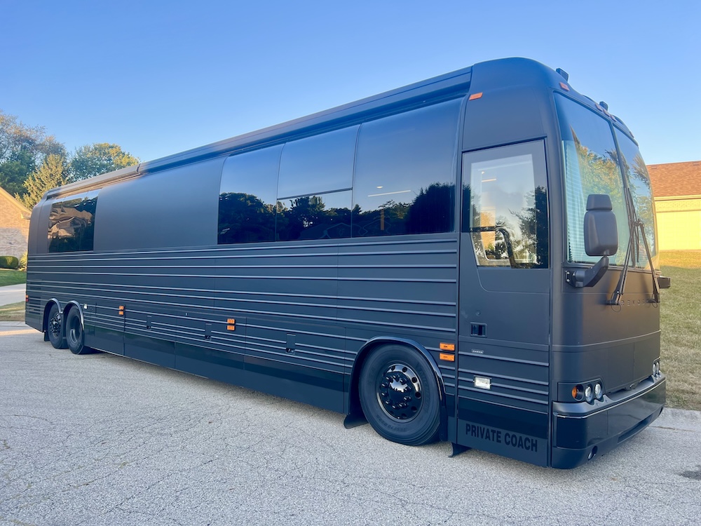 2016 Prevost  Nashville Coach XLII For Sale