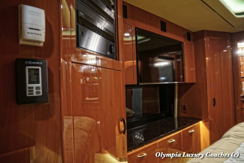 2016 Prevost Olympia H3-45 For Sale