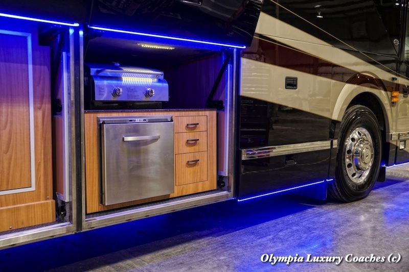 2016 Prevost Olympia H3-45 For Sale