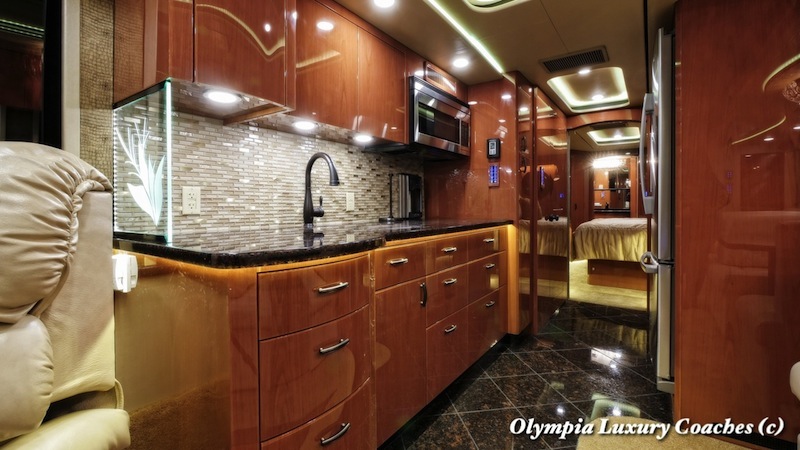 2016 Prevost Olympia H3-45 For Sale