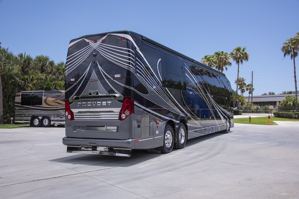 2017 Prevost  H3-45 For Sale