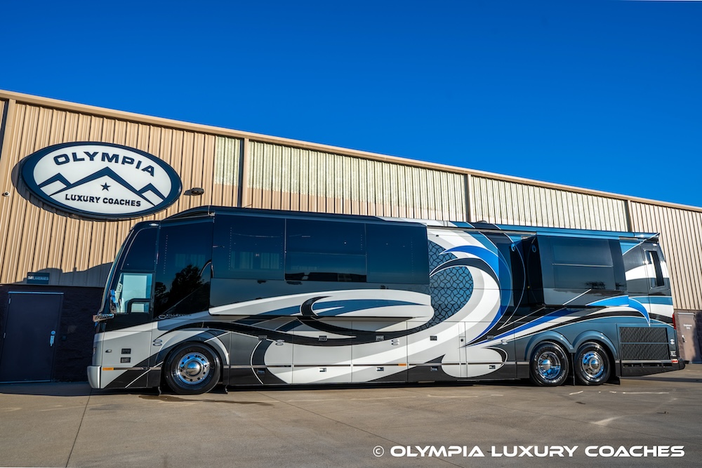 2017 Prevost Millennium H3-45 For Sale