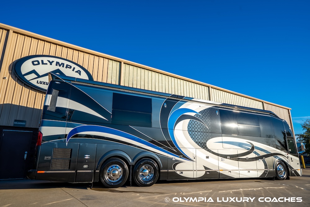 2017 Prevost Millennium H3-45 For Sale