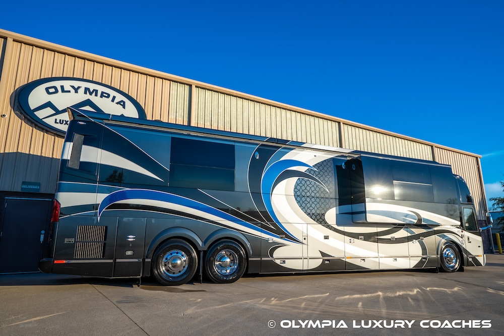 2017 Prevost Millennium H3-45 For Sale