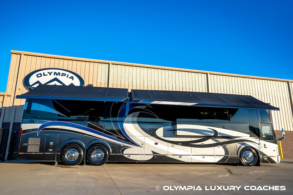 2017 Prevost Millennium H3-45 For Sale