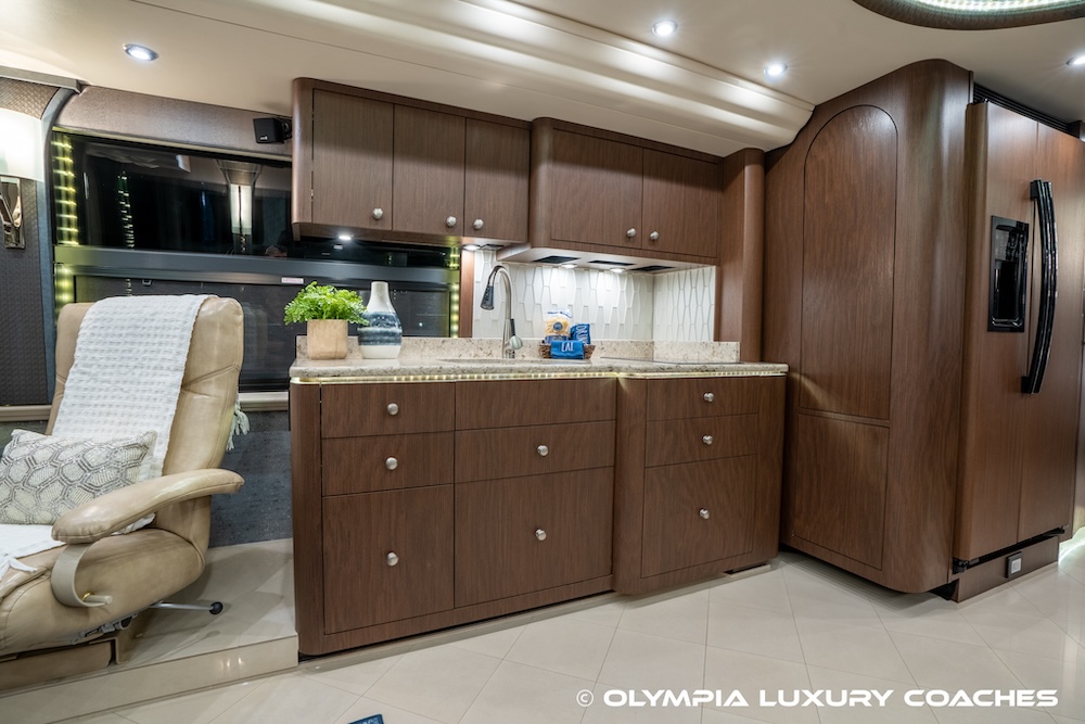 2017 Prevost Millennium H3-45 For Sale