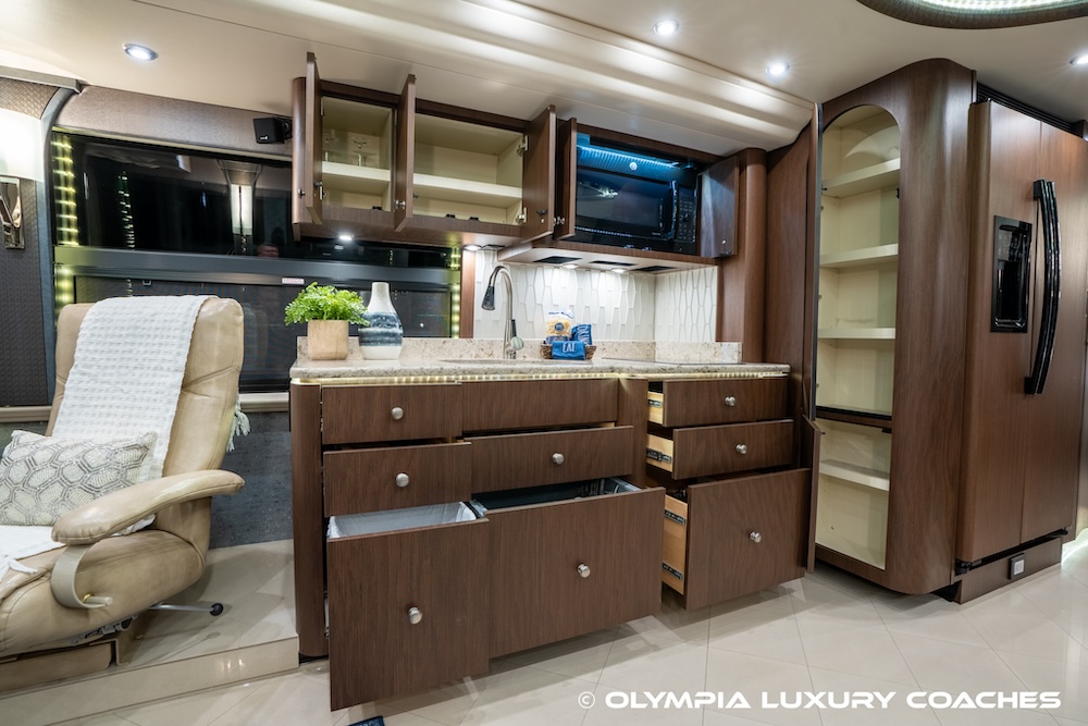 2017 Prevost Millennium H3-45 For Sale