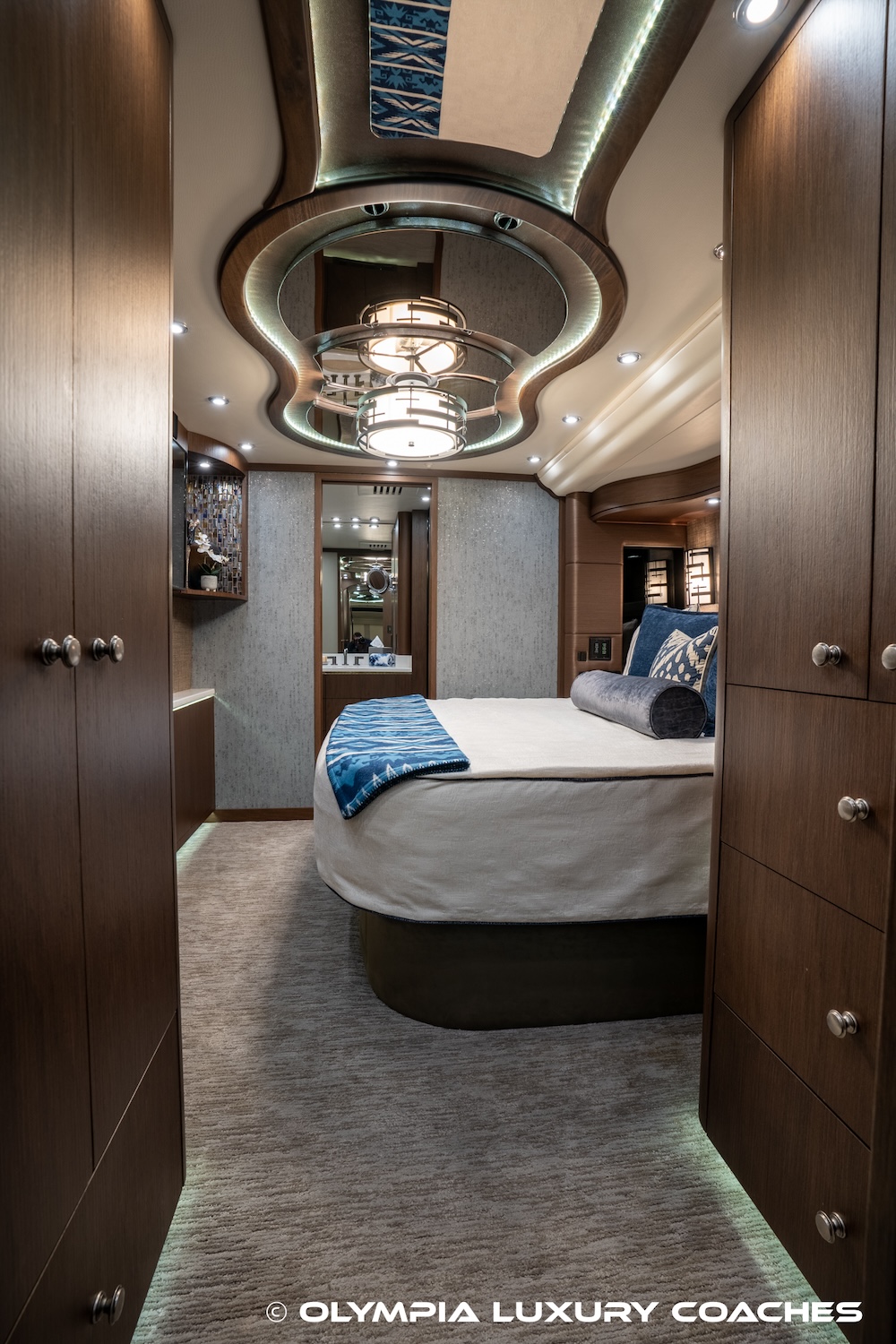 2017 Prevost Millennium H3-45 For Sale