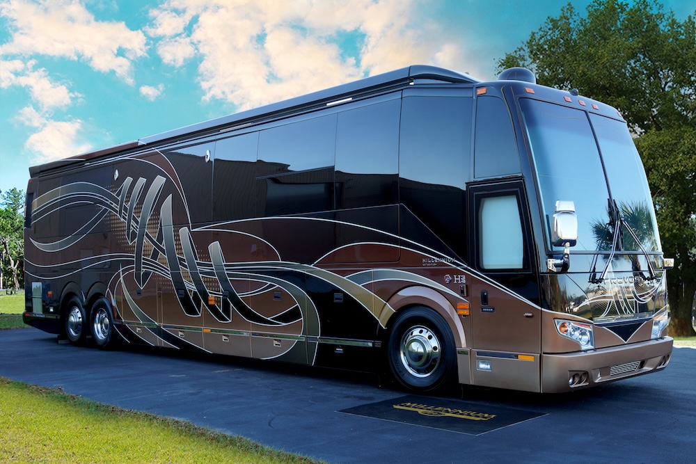 2017 Prevost Millennium  H3-45 For Sale