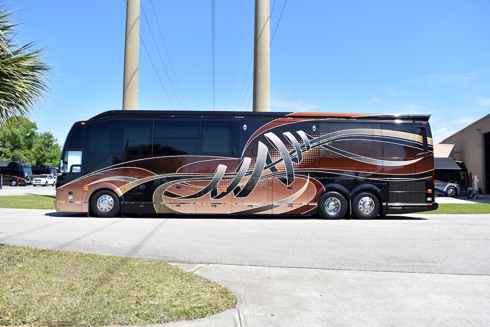 2017 Prevost Millennium  H3-45 For Sale