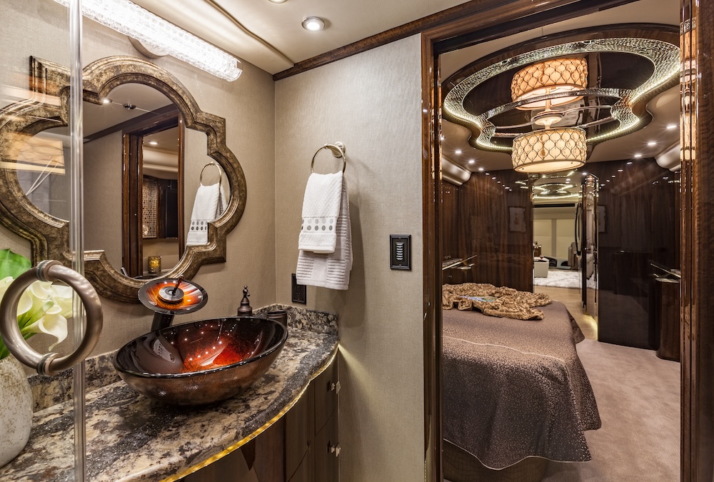 2017 Prevost  Millennium H3-45 For Sale