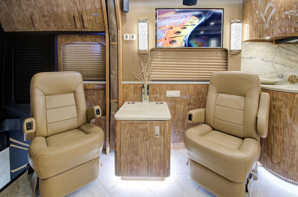 2018 Prevost Florida Coach X3 For Sale