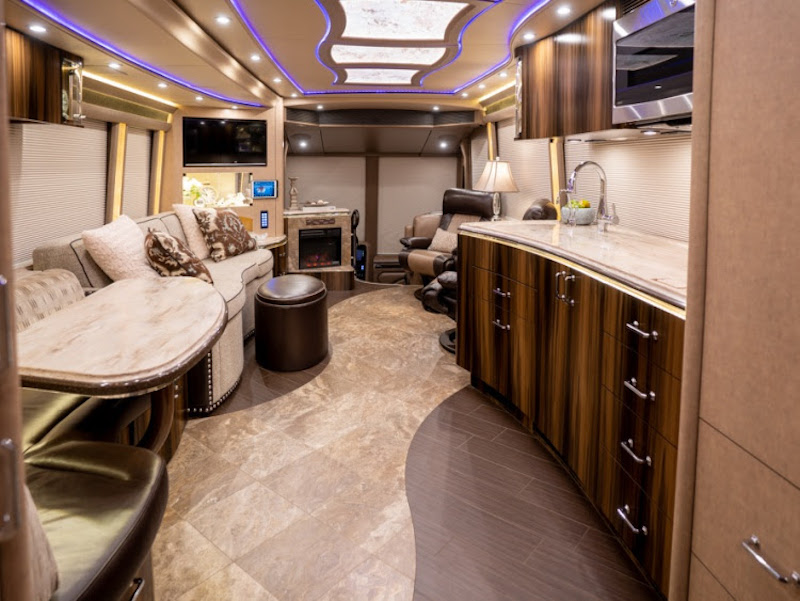 2018 Prevost Marathon H3-45 For Sale