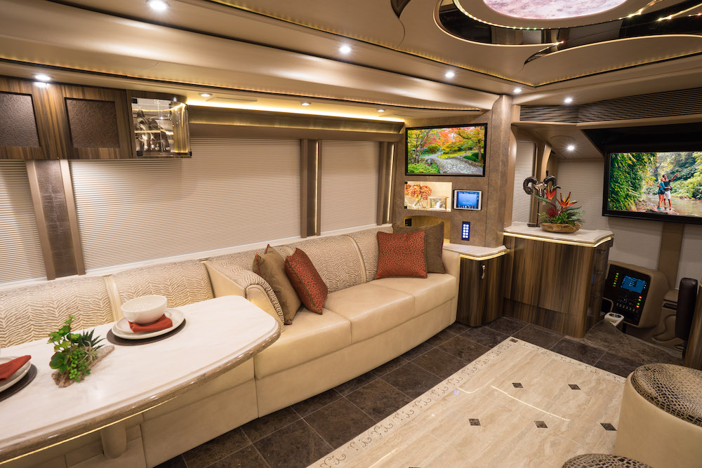 2018 Prevost Marathon H3-45 For Sale