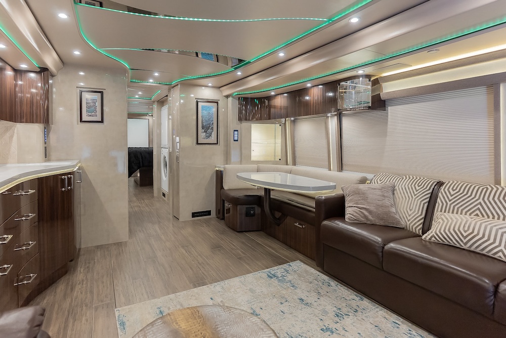 2018 Prevost Marathon H3-45 For Sale