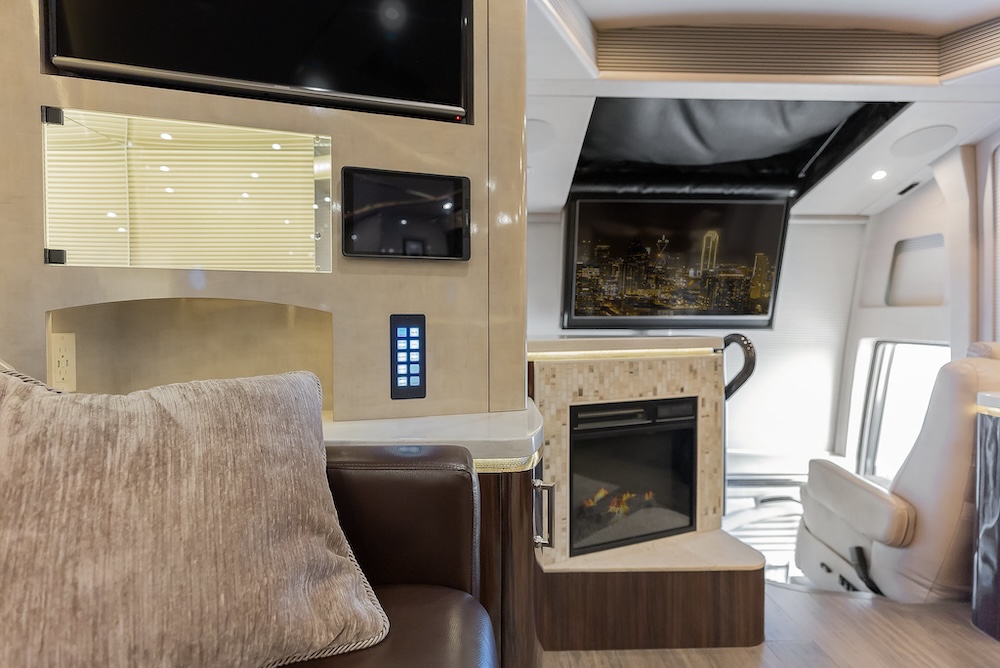 2018 Prevost Marathon H3-45 For Sale