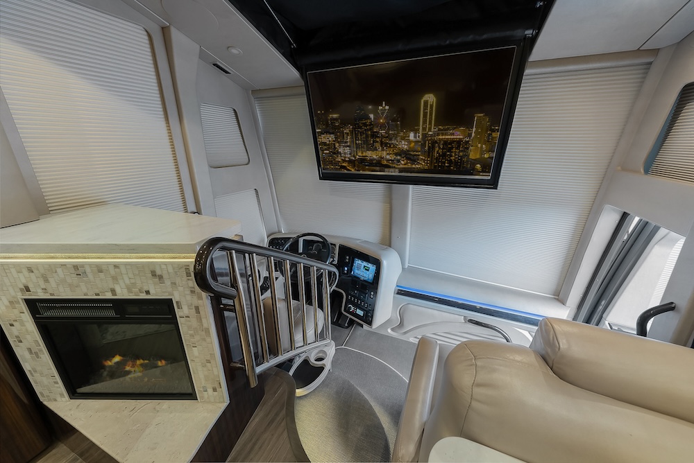 2018 Prevost Marathon H3-45 For Sale