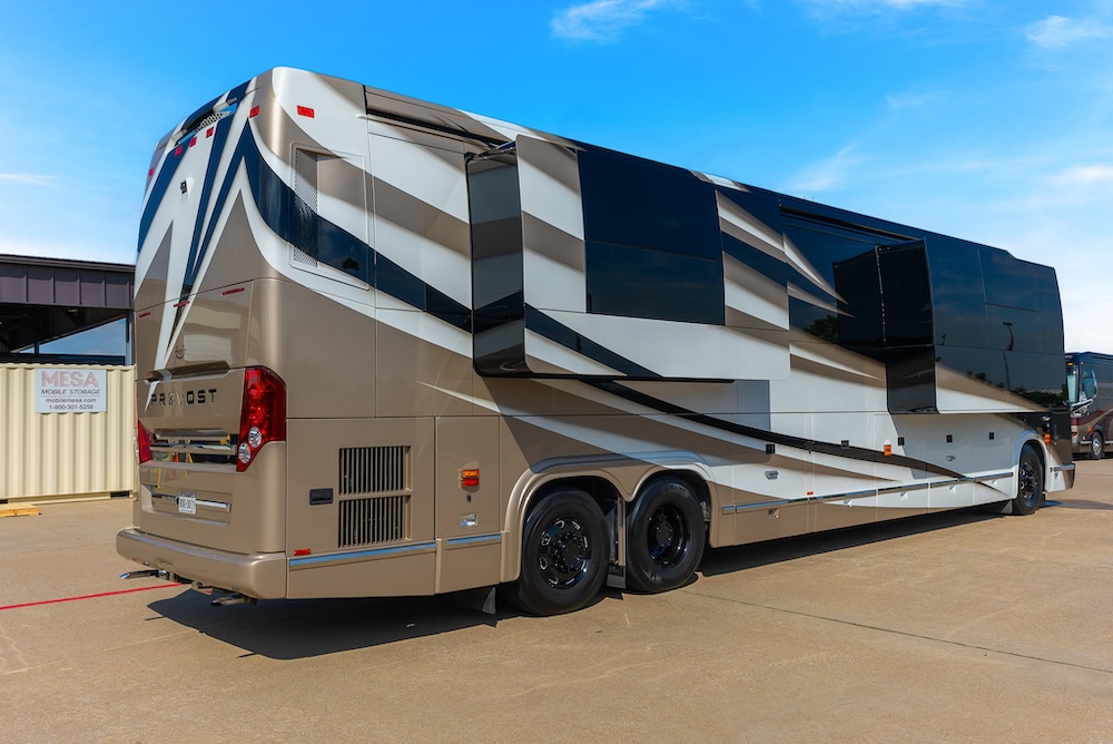 2018 Prevost Marathon H3-45 For Sale