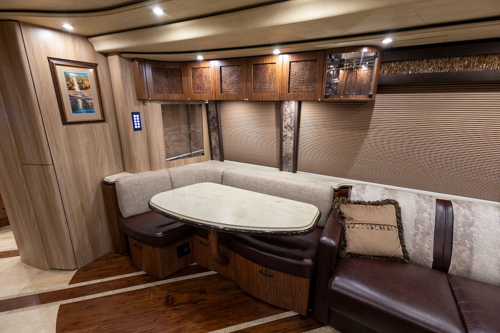 2018 Prevost Marathon H3-45 For Sale