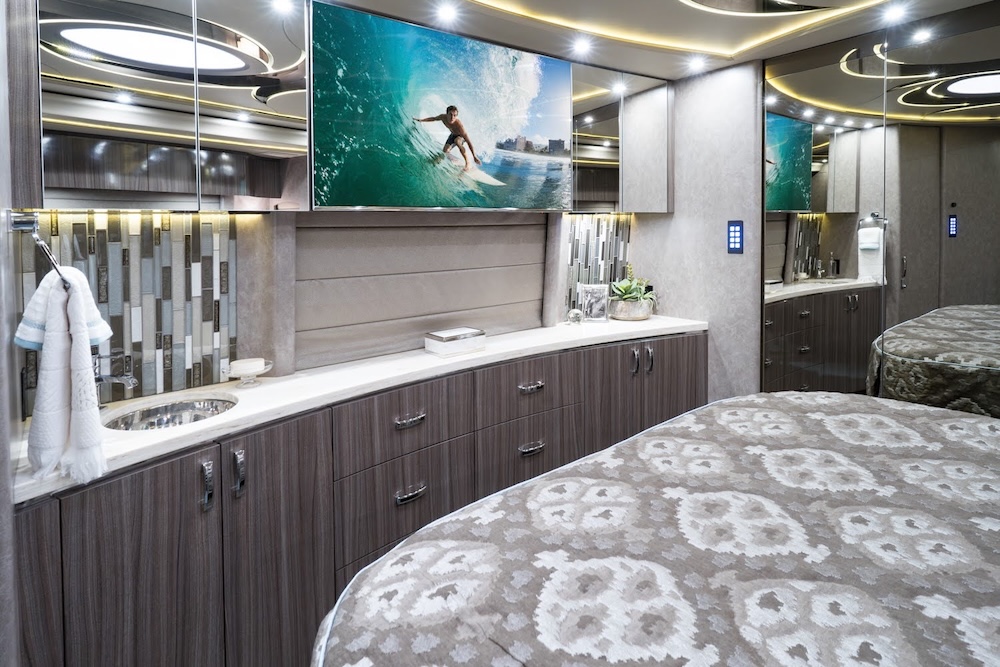 2018 Prevost Marathon XLII For Sale