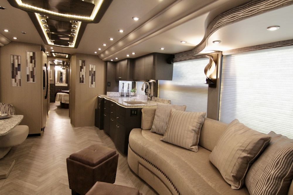 2018 Prevost Millennium H3-45 For Sale