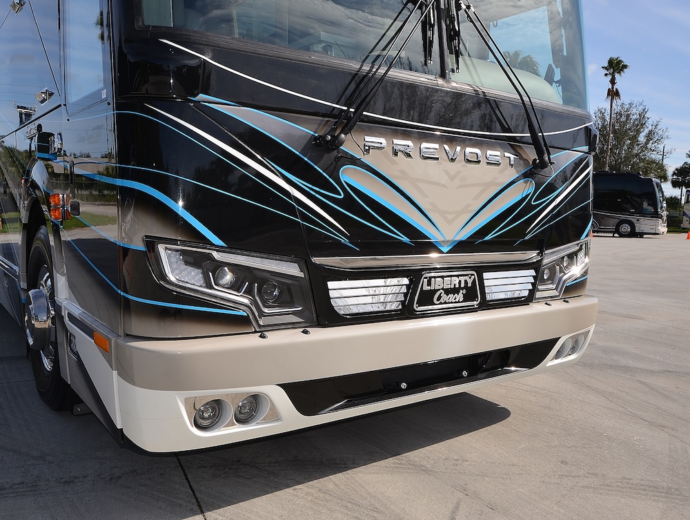 2019 Prevost  H3-45 For Sale