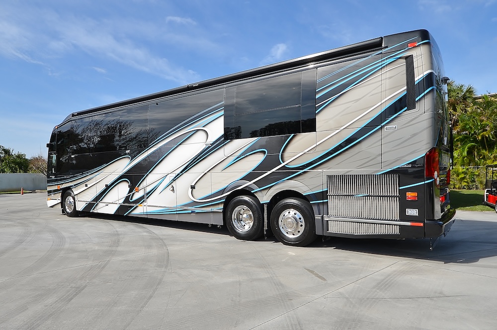 2019 Prevost  H3-45 For Sale