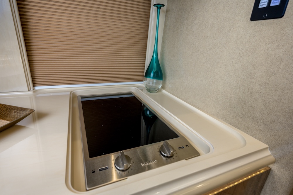 2019 Prevost Marathon H3-45 For Sale