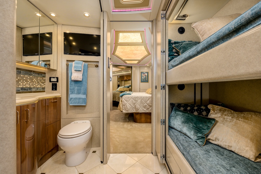 2019 Prevost Marathon H3-45 For Sale