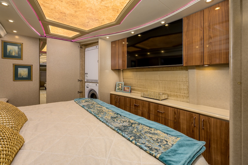 2019 Prevost Marathon H3-45 For Sale