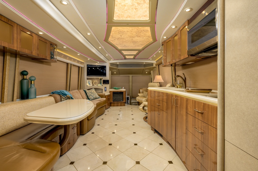 2019 Prevost Marathon H3-45 For Sale