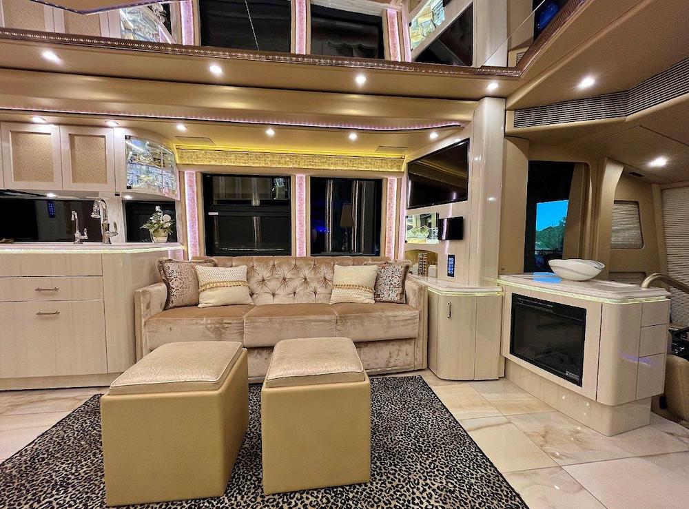 2019 Prevost Marathon H3-45 For Sale