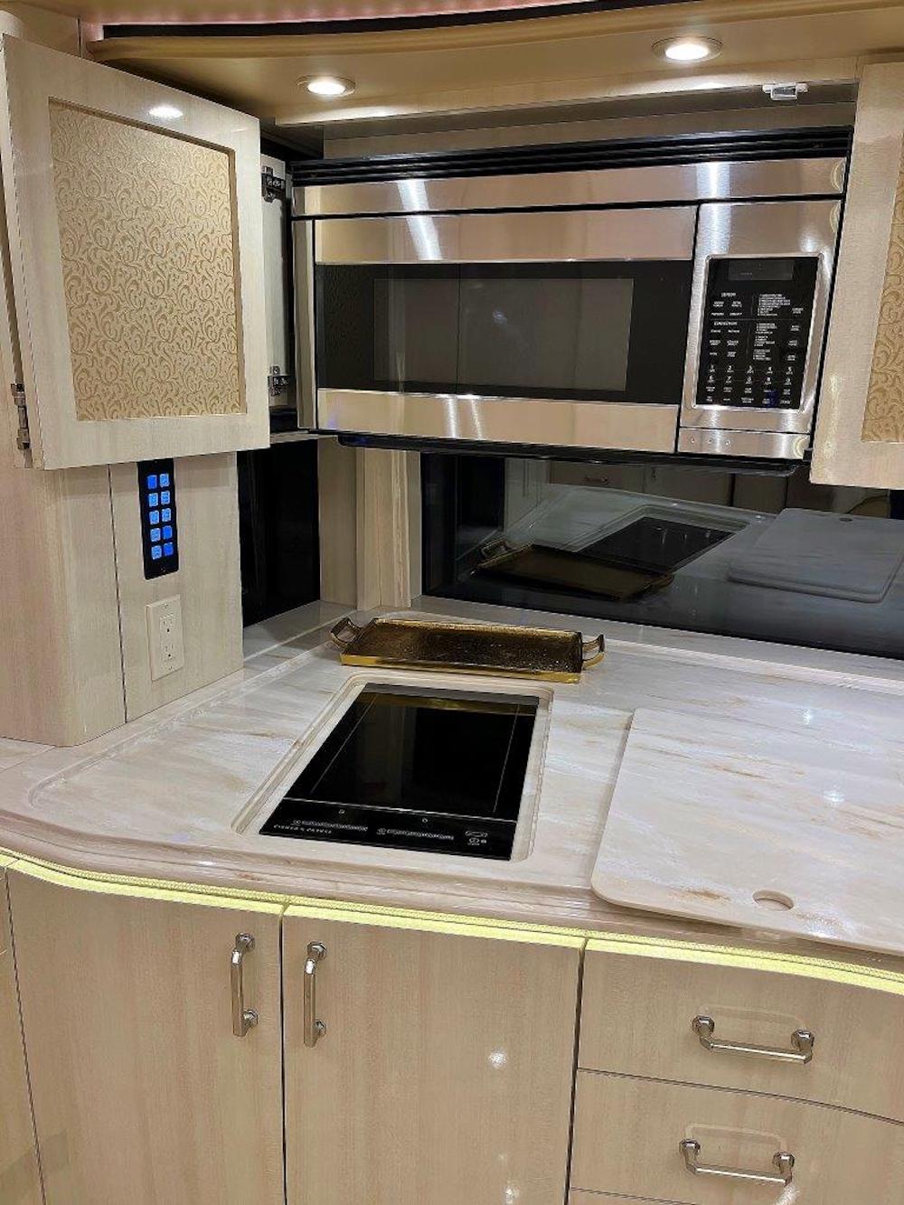 2019 Prevost Marathon H3-45 For Sale