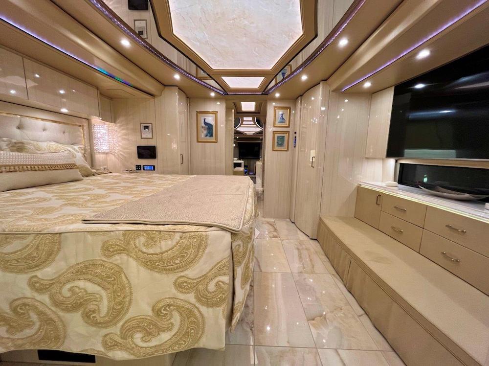 2019 Prevost Marathon H3-45 For Sale