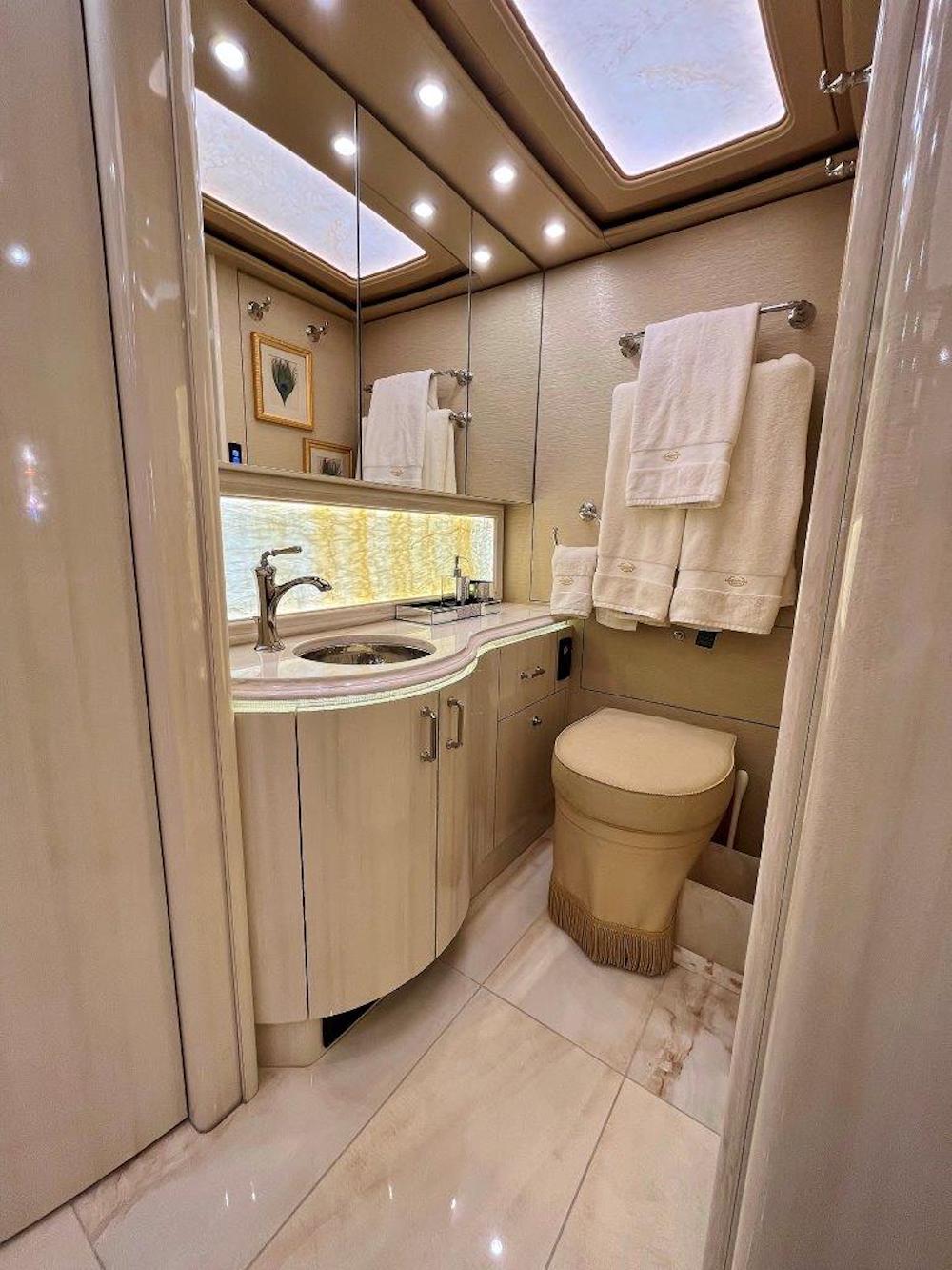 2019 Prevost Marathon H3-45 For Sale