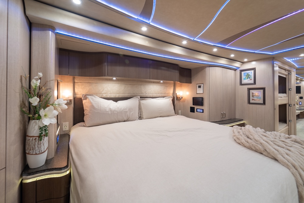 2020 Prevost Marathon H3-45 For Sale