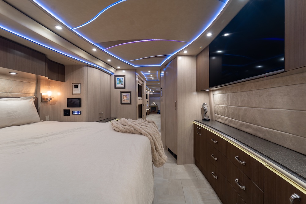 2020 Prevost Marathon H3-45 For Sale