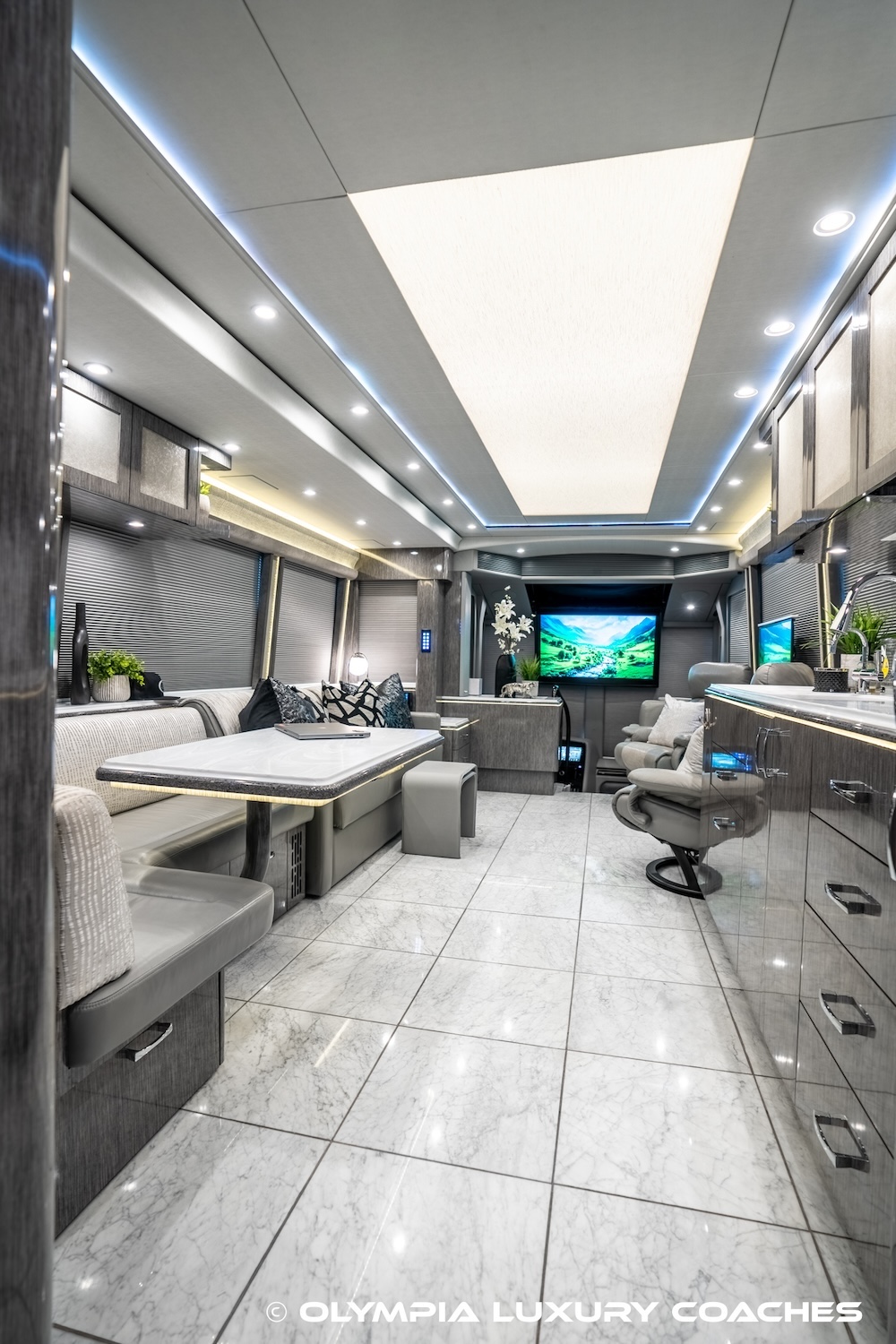 2021 Prevost Marathon H3-45 For Sale