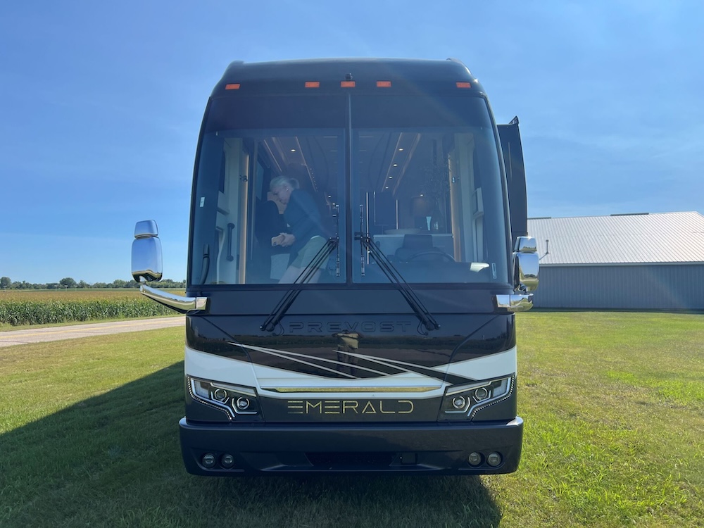 2022 Prevost Emerald  H3-45 For Sale