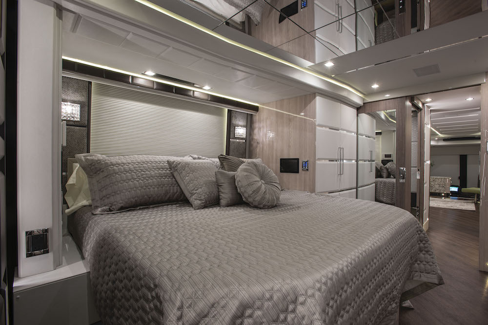 2022 Prevost Emerald H3-45 For Sale