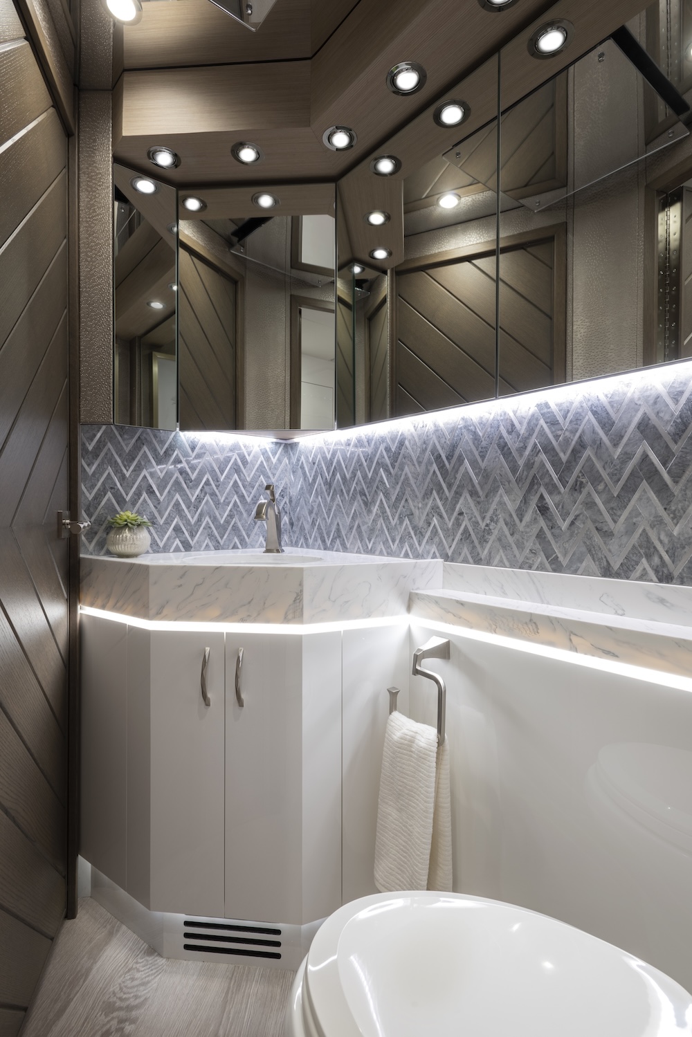 2022 Prevost Liberty  H3-45 For Sale