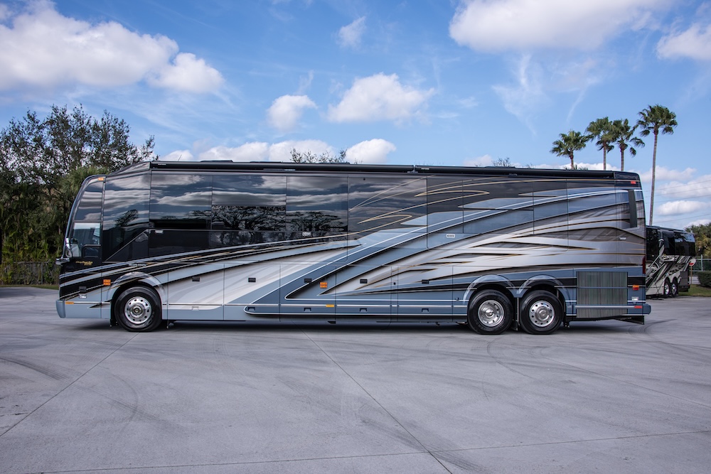 2022 Prevost Liberty  H3-45 For Sale