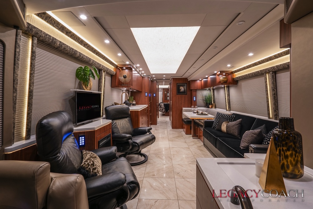 2022 Prevost Marathon H3-45 For Sale