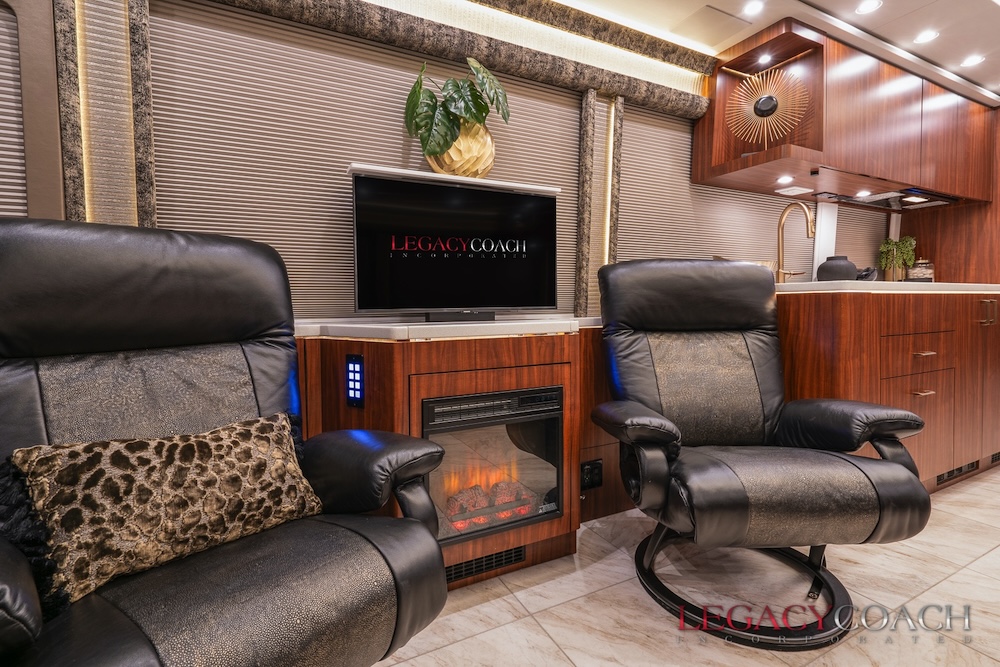 2022 Prevost Marathon H3-45 For Sale