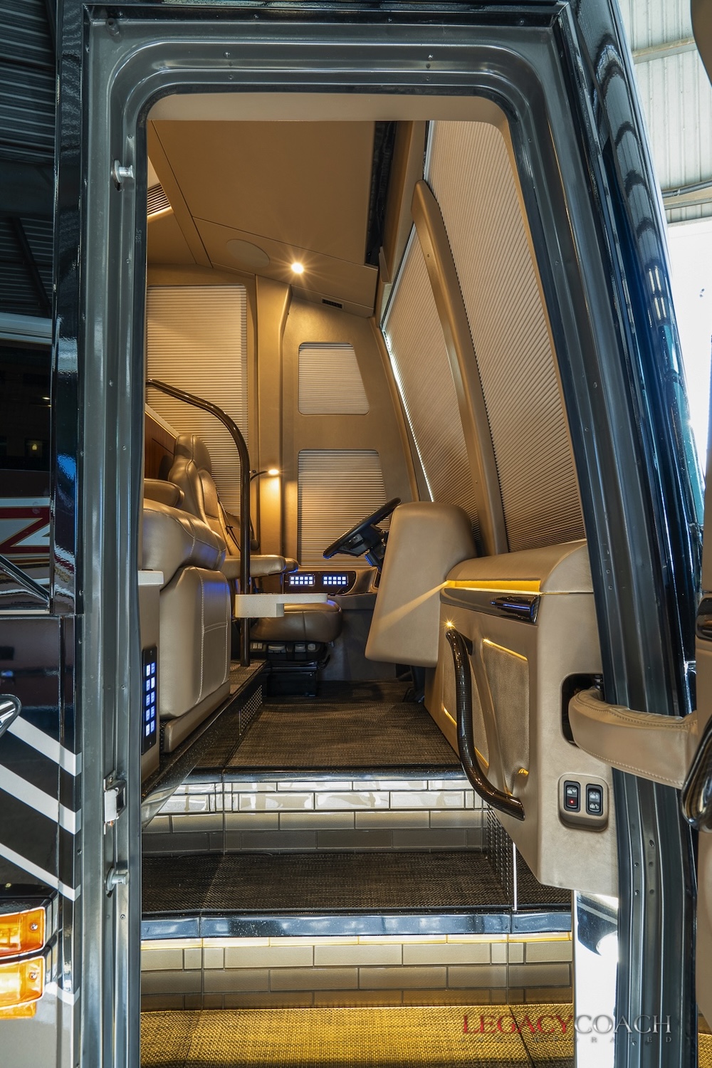 2022 Prevost Marathon H3-45 For Sale